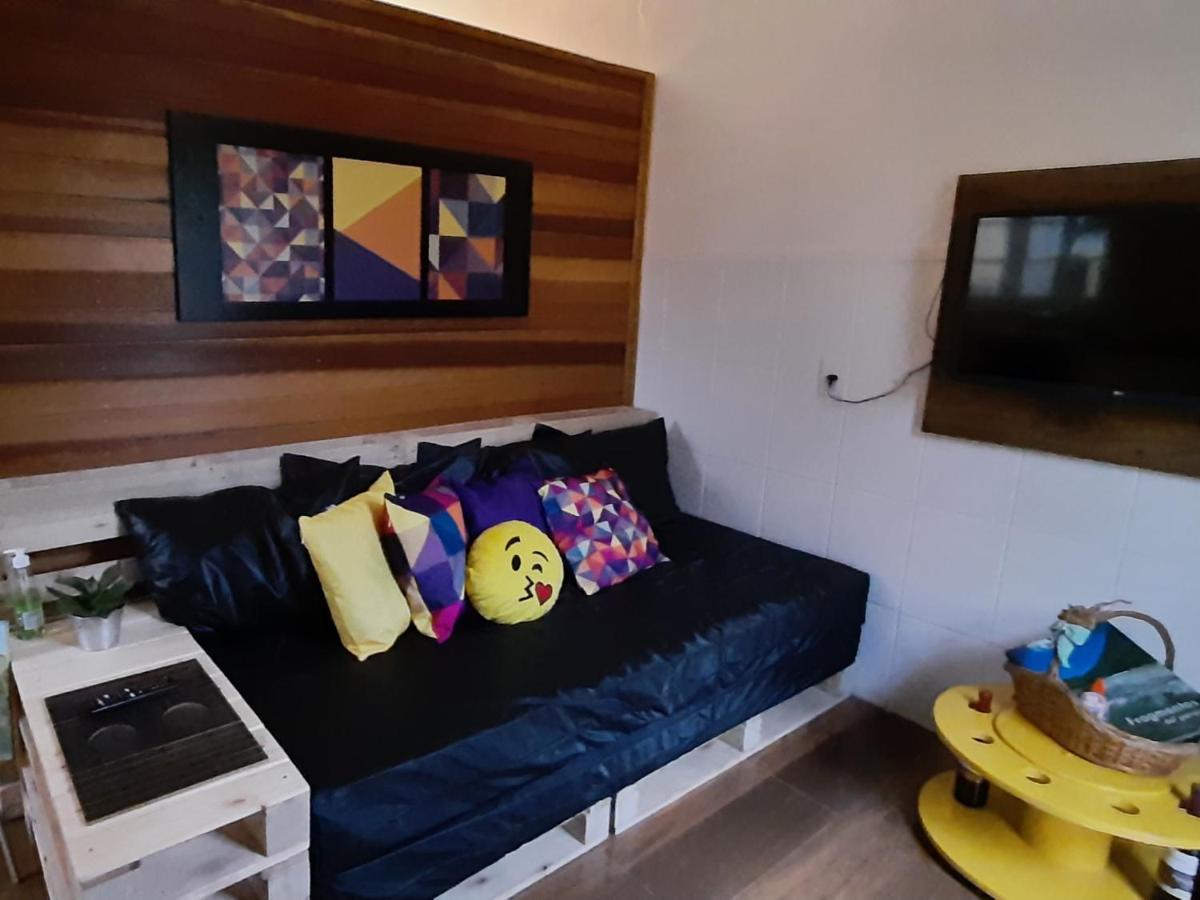 Villacasamarela Mini Casinhas De Hospedes Rio Vermelho ฟลอเรียนอโปลิส ภายนอก รูปภาพ