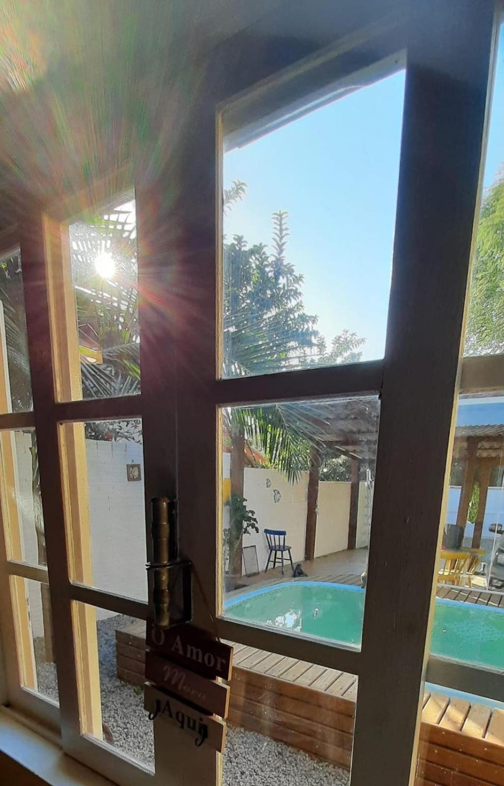 Villacasamarela Mini Casinhas De Hospedes Rio Vermelho ฟลอเรียนอโปลิส ภายนอก รูปภาพ